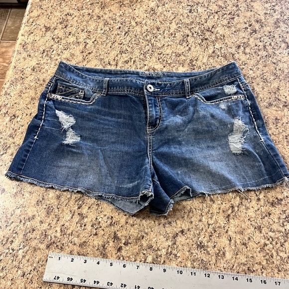 Maurices Pants - Maurices Distressed worn frayed Blue Denim Shorts